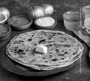 Tomato Paratha
