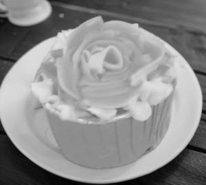 Floral Cup Cakes