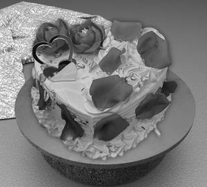 Heart Shape Rose Pista Cake(500G)