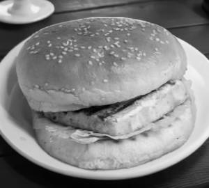 Paneer tandoori burger