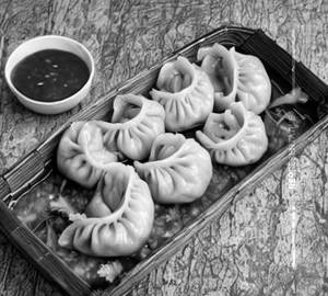 Steam Momos Chicken