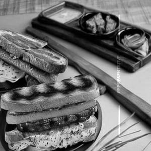 Club Mixed Wheat Grilled Sandwich