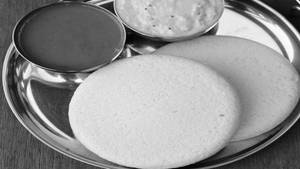 Thatte Idli[1 pic]