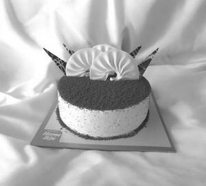 Red Velvet Black Current Deluxe