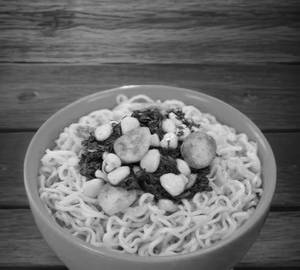 Veg corn maggie