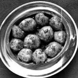 Dum Aloo Kashmiri