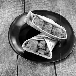 Spicy Chicken Nuggets Cheese Wrap 