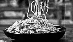 Schezwan Veg Noodles