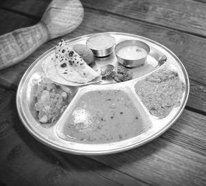 Rajasthani Thali