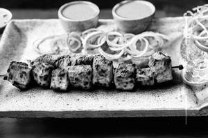 Achari Paneer Tikka