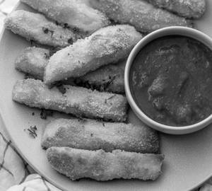 Crispy potato sticks