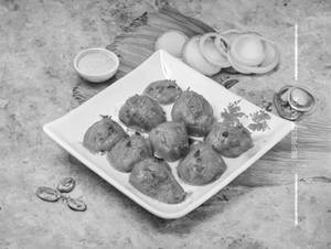 Dum Aloo Banasri