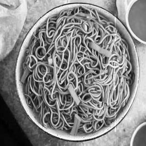 Egg Cantonese Noodles