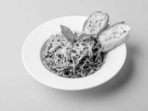 Spaghetti In Basil Pesto Sauce