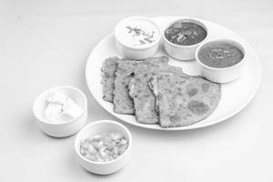 American Corn With Paneer Paratha