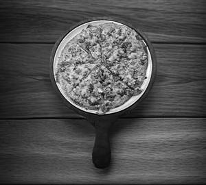 10 BBQ Chicken Pizza"