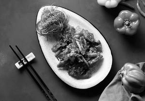 Crispy Fish In Piquant Sauce