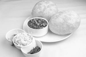 Chole Bhatura