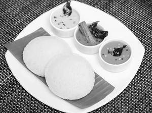 Idli [4 pieces]