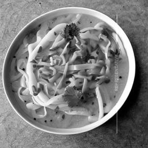 Moms Noddle Mixed