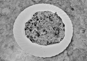Amritsari Paneer Kulcha With Imli Chutney