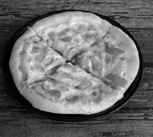 Cheese Tomato Pizza