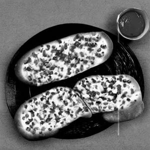 Mushroom Garlic Bread