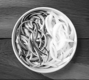 Onion salad