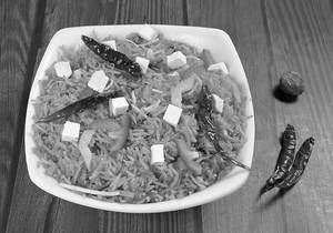 Paneer Schezwan Fried Rice