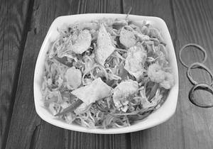 Mixed Chowmein(egg +chicken+ Prawn)