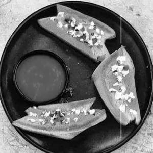 Jam Aloo Toast