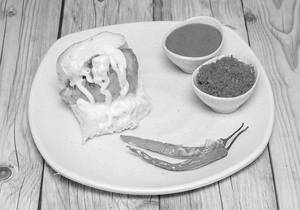 Classic Mayo Samosa Pav