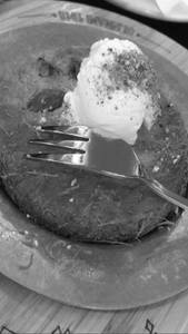 Kunafa Mozeralla Cheese Icecream