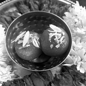 Gulab Jamun (2pc) BF