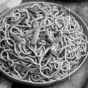 Schezwan Mushroom Noodles