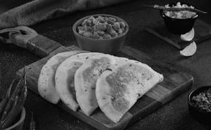 Chole Kulcha