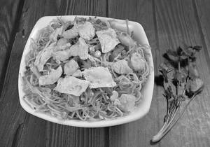 Chicken Hong Kong Chowmein