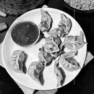 Paneer Tikka Momos