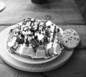 Oreo - Dark Mini Waffle