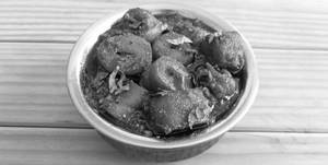 Chilli Soya Chaap Grevy