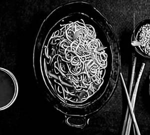 Chilly Garlic Noodles (Prawn)