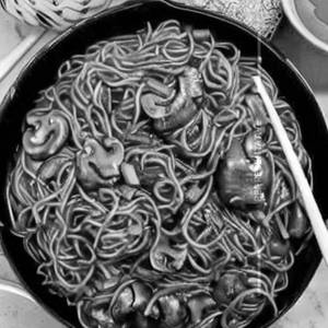 Mushroom Manchurian Noodles