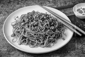 Egg Chilli Garlic Noodles
