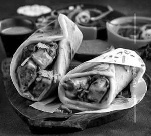 Paneer Chilly Roll