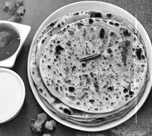 Paneer Onion Paratha 
