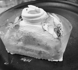 Honey pista pastry