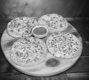 4 Pizzas Combo