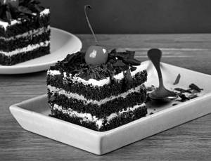 Black Forest Pastry (1 Pc)