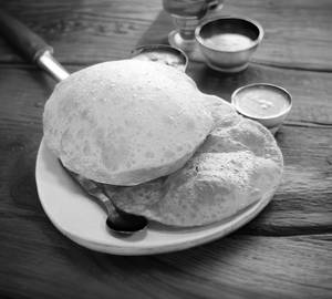 Puri  [2 pieces]