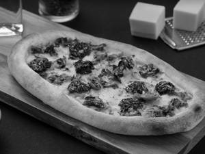 Creamy Spinach & Mushroom Garlic Bread